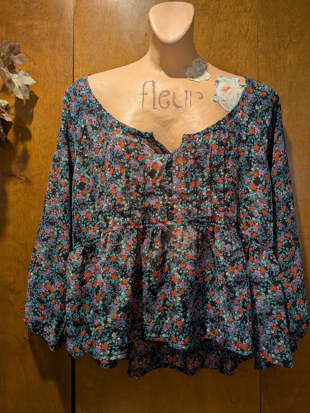 I'm in Love with Derek Heart Blouse Size Large NEW NWOT - Picture 1 of 4